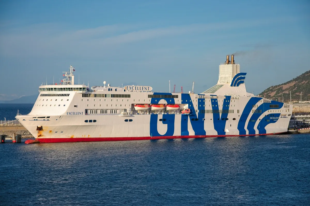 Cruise-ferry à quai dans le port de Tanger Med, l'une des principales portes d'entrée des Marocains du monde